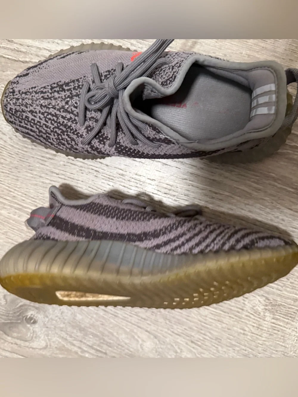 Men’s Yeezy Boost 350 V2 Beluga 2.0